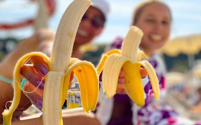 Bananas Could Help Lower Blood Pressure Better Than Reducing Salt | Local Monk